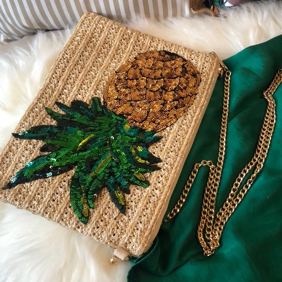 Handbags - Sequin 🍍 Pineapple 🍍 Woven Clutch